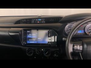 Toyota Hilux 2.4GD-6 4x4 SRX - Image 24