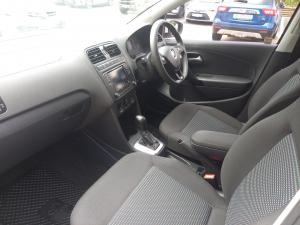 Volkswagen Polo Vivo hatch 1.6 Comfortline auto - Image 11