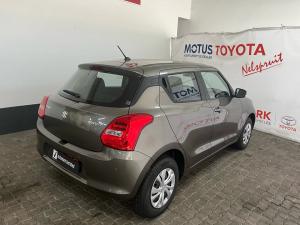 Suzuki Swift 1.2 GL auto - Image 4
