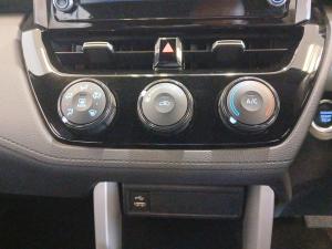 Toyota Corolla Cross 1.8 Xi - Image 17