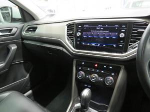 Volkswagen T-ROC 2.0 TSI Design 4MOT DSG - Image 10