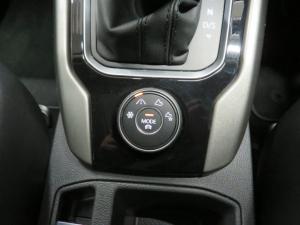 Volkswagen T-ROC 2.0 TSI Design 4MOT DSG - Image 13
