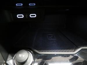 Volkswagen T-ROC 2.0 TSI Design 4MOT DSG - Image 15