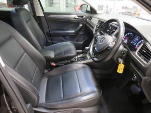 Volkswagen T-ROC 2.0 TSI Design 4MOT DSG - Image 8