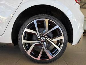 Volkswagen Polo 1.0 TSI Comfortline DSG - Image 10