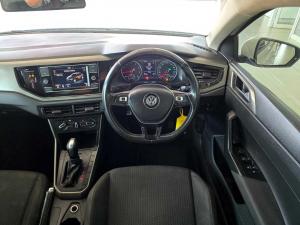 Volkswagen Polo 1.0 TSI Comfortline DSG - Image 16