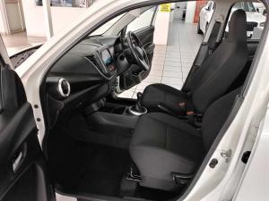 Toyota Vitz 1.0 XR - Image 13