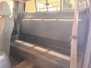Toyota Hilux 2.5 D-4D SRX Xtra CABS/C - Image 12