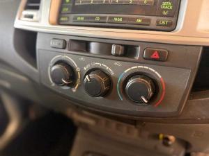 Toyota Hilux 2.5 D-4D SRX Xtra CABS/C - Image 17