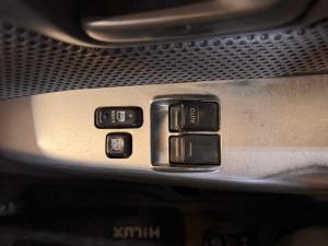 Toyota Hilux 2.5 D-4D SRX Xtra CABS/C - Image 20