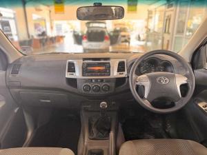 Toyota Hilux 2.5 D-4D SRX Xtra CABS/C - Image 7