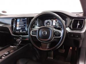 Volvo XC60 D5 AWD Momentum - Image 7