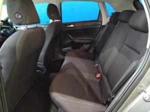 Volkswagen Polo hatch 1.0TSI Comfortline auto - Image 12
