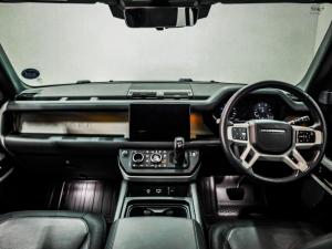 Land Rover Defender 110 D300 X-Dynamic HSE - Image 13