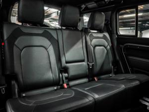 Land Rover Defender 110 D300 X-Dynamic HSE - Image 20