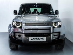 Land Rover Defender 110 D300 X-Dynamic HSE - Image 5