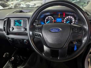 Ford Ranger 2.2TDCi XLS/C - Image 10
