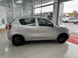 Toyota Vitz 1.0 XR - Image 6