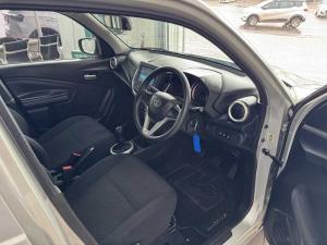 Toyota Vitz 1.0 XR - Image 8
