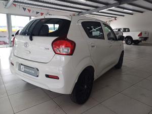 Toyota Vitz 1.0 XR manual - Image 4