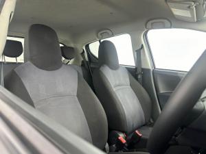 Suzuki Alto 1.0 GLX - Image 17