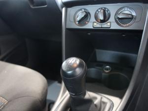 Volkswagen Polo Vivo hatch 1.4 Trendline - Image 11
