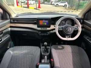 Toyota Rumion 1.5 TX manual - Image 6