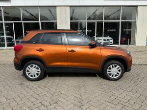 Suzuki Vitara Brezza 1.5 GL - Image 5
