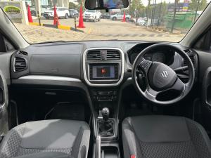 Suzuki Vitara Brezza 1.5 GL - Image 7