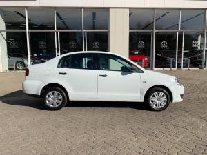 Volkswagen Polo Vivo sedan 1.4 Trendline - Image 10