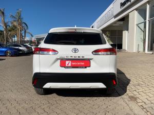 Toyota Corolla Cross 1.8 Xi - Image 8