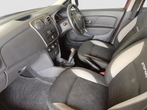 Renault Sandero 900T Stepway Expression - Image 3