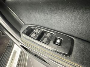 Ford Ranger 3.2TDCi Wildtrak automaticD/C - Image 18