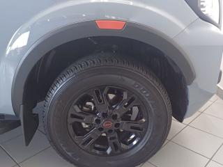 Nissan Navara 2.5DDTi double cab Pro-2X