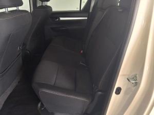Toyota Hilux 2.8GD-6 double cab 4x4 Raider auto - Image 10
