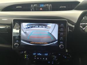 Toyota Hilux 2.8GD-6 double cab 4x4 Raider auto - Image 15