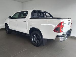 Toyota Hilux 2.8GD-6 double cab 4x4 Raider auto - Image 5