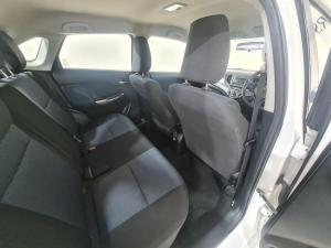 Toyota Starlet 1.4 XS - Image 11