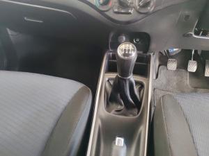Toyota Starlet 1.4 XS - Image 13