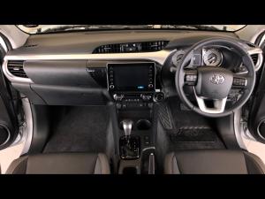 Toyota Hilux 2.8GD-6 double cab 4x4 Raider auto - Image 6