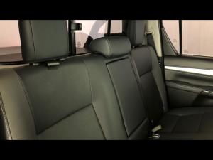Toyota Hilux 2.8GD-6 double cab 4x4 Raider auto - Image 20
