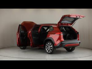 Toyota Corolla Cross 1.8 Hybrid XR - Image 12