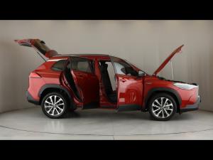 Toyota Corolla Cross 1.8 Hybrid XR - Image 15