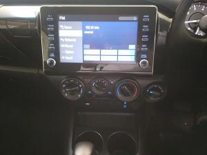 Toyota Hilux 2.4GD-6 double cab 4x4 Raider auto - Image 15