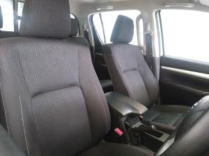 Toyota Hilux 2.4GD-6 double cab 4x4 Raider auto - Image 17