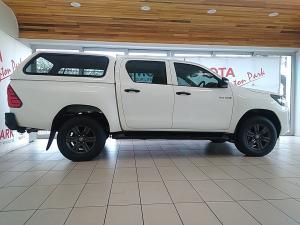 Toyota Hilux 2.4GD-6 double cab 4x4 Raider auto - Image 3