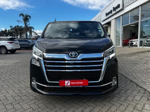 Toyota Quantum 2.8 LWB bus 9-seater VX Premium - Image 6