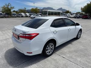 Toyota Corolla Quest 1.8 Prestige auto - Image 2
