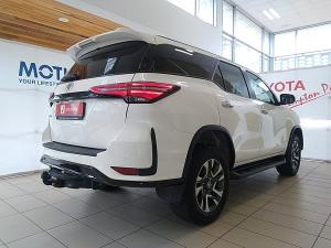 Toyota Fortuner 2.4GD-6 auto - Image 2