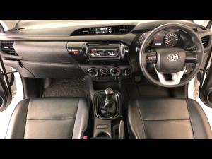 Toyota Hilux 2.4GD-6 double cab 4x4 SR - Image 6